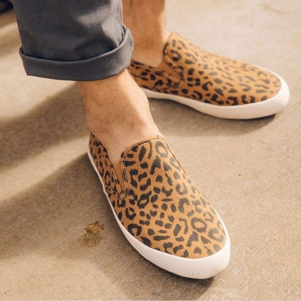 SeaVees Baja Leopard Herringbone Slip On Sneaker Size 8 NEW!
